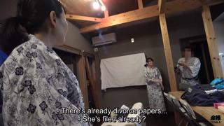 Slutty Japanese babe hooks up poolside at steamy hot springs