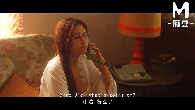 Bai Jie's Love Affair: Blowjob, Cowgirl, & Wife Swapping